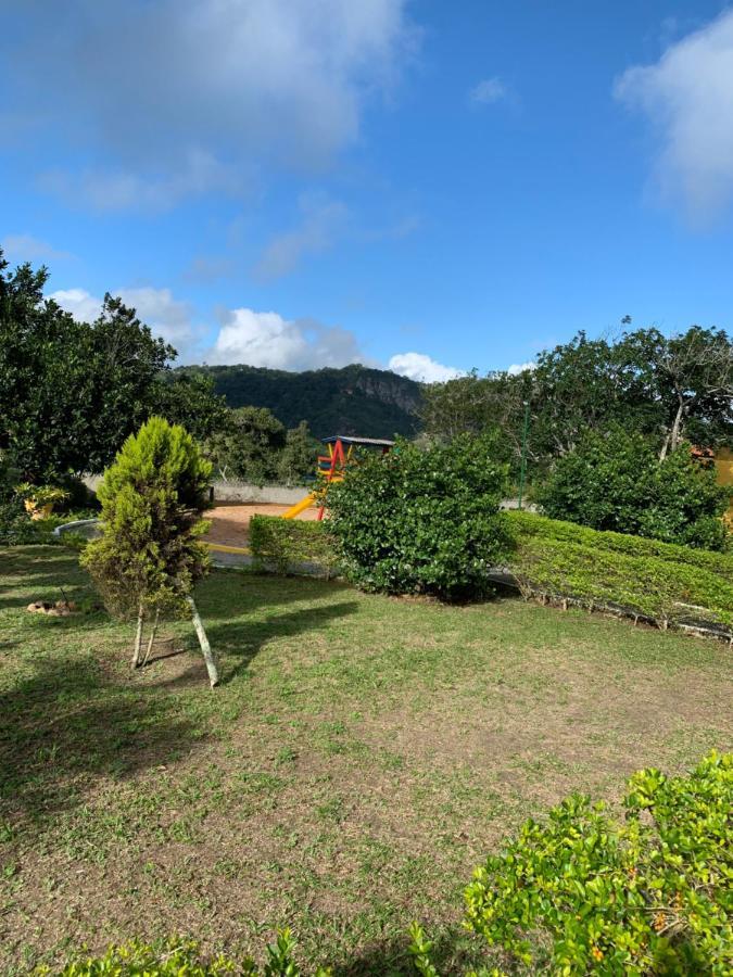 Flat Em Serra Negra - Pe - Proximo Bodega De Veio, Shows E Eventos Безеррус Экстерьер фото